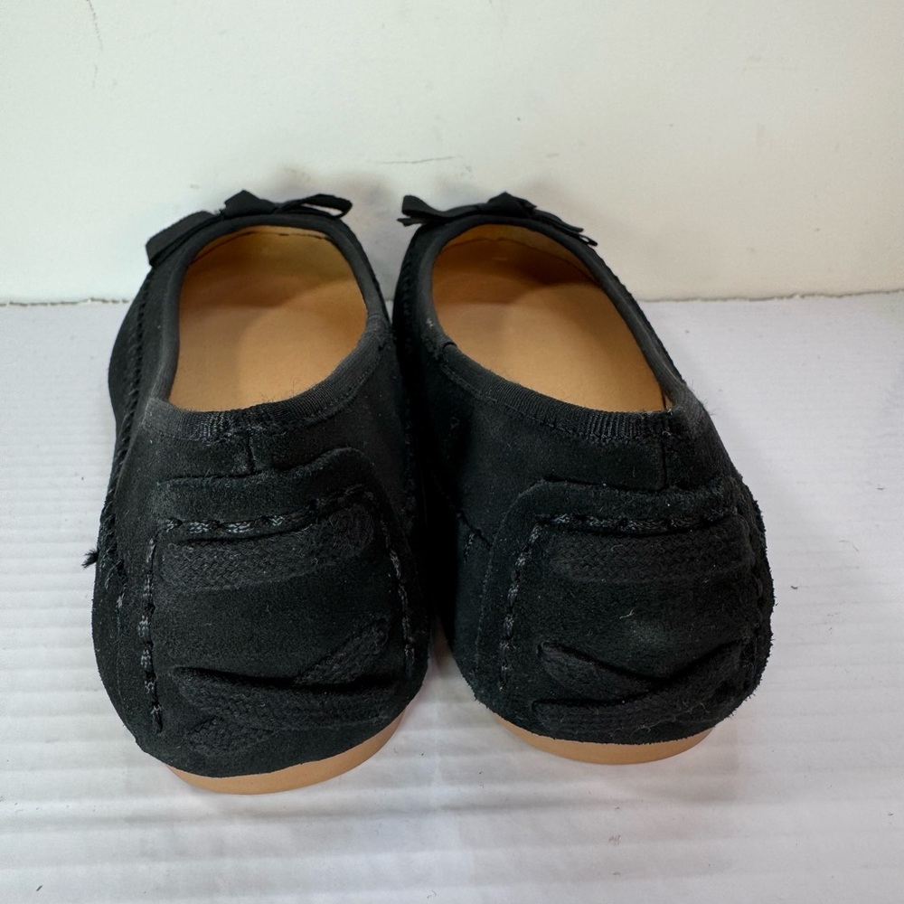 Coldwater Creek Heritage Black Suede Flats/Moccasins Size 8,5 NWOT - Picture 7 of 9